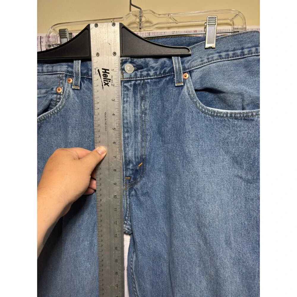 Levis levis 550